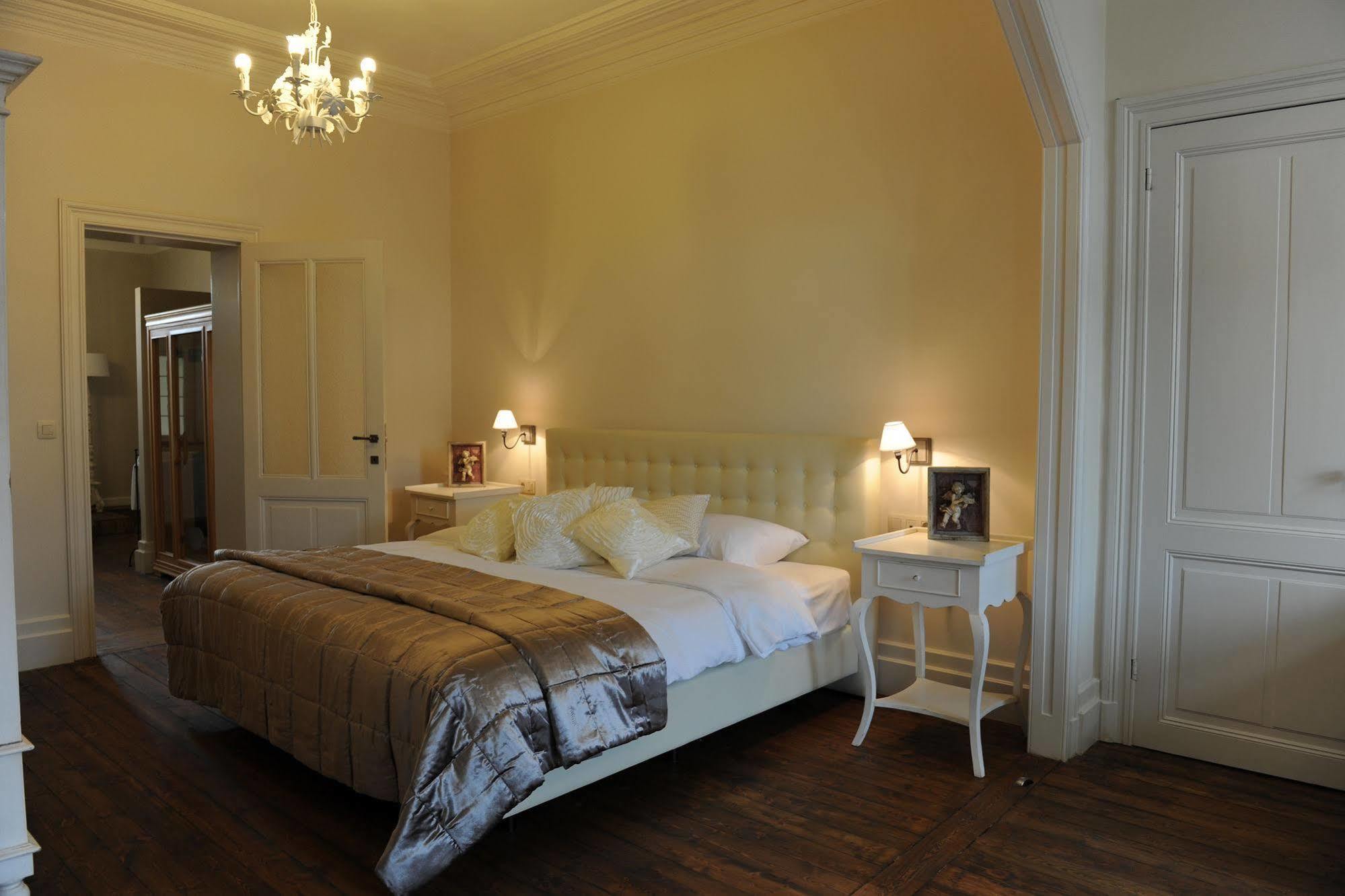 האסלט Charmehotel Villa Saporis מראה חיצוני תמונה